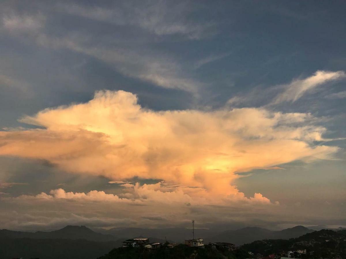 Vacation House In Baguio With Amazing Sunset Views Baguio City Ngoại thất bức ảnh